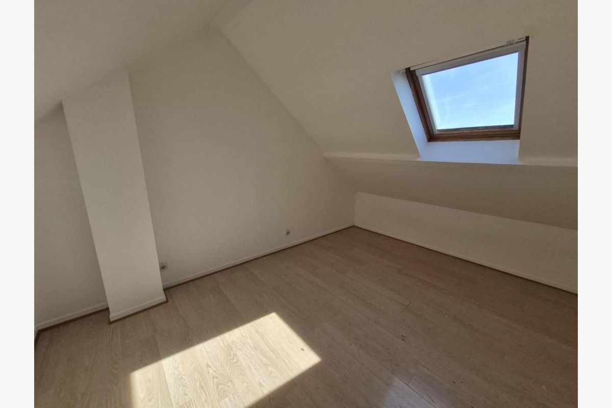 Appartement à rénover - 30259292_6.jpg