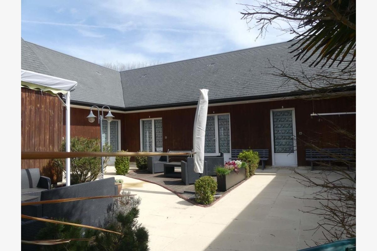Pavillon - 30259295_2.jpg