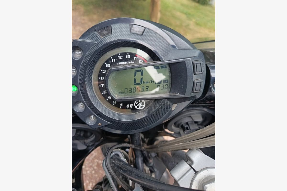 Yamaha FZ6 - 30259347_347d9918cb84e968a1b4f56a219c45ea.jpg