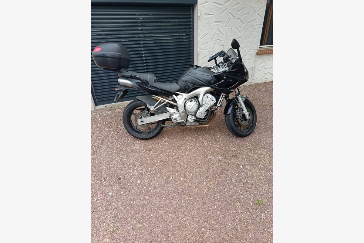 Photo 1 Yamaha FZ6