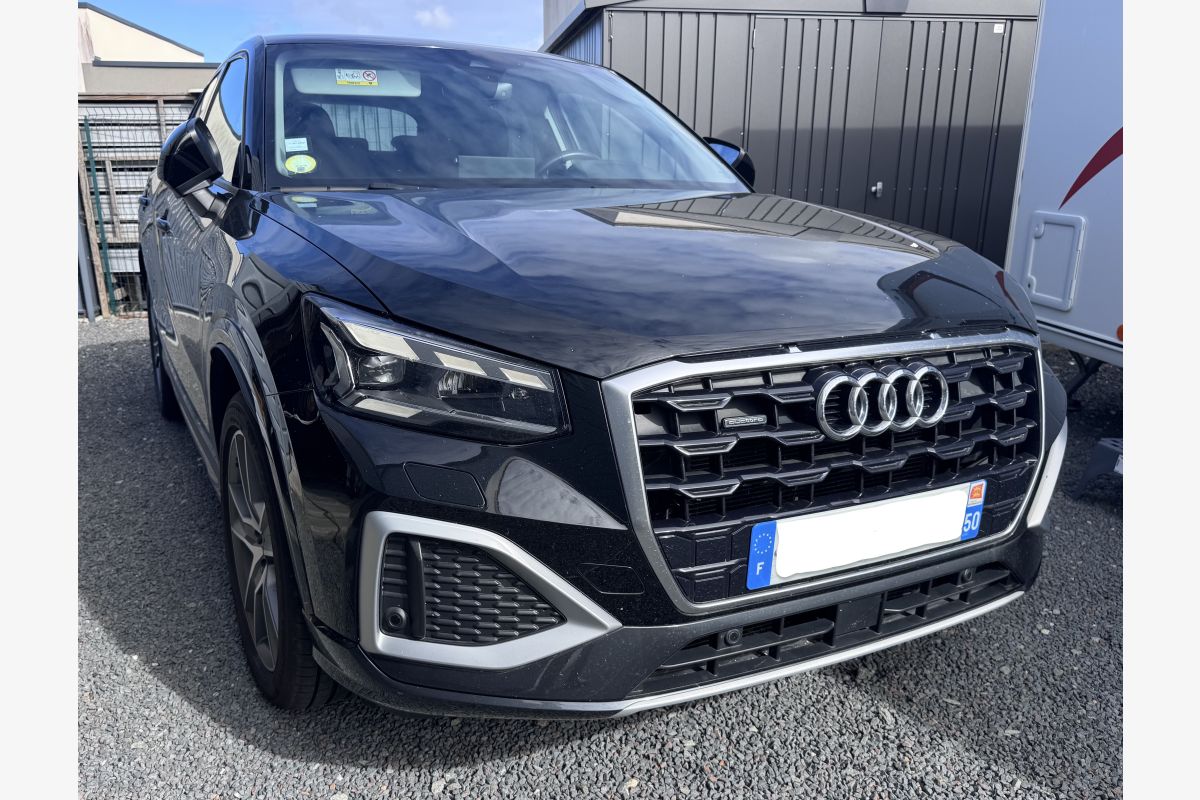Photo 1 Q2 35 TDI 150 cv Quattro, 09/2021, Design Luxe