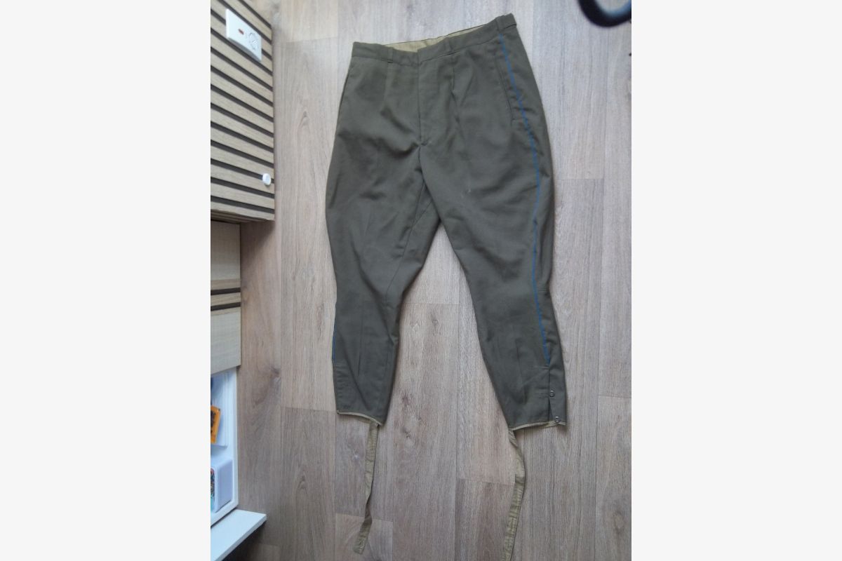 Pantalon uniforme militaire URSS liseré bleu équipement - 30259972_607b51560925116d2d14d71a0e9cf5ae.jpg