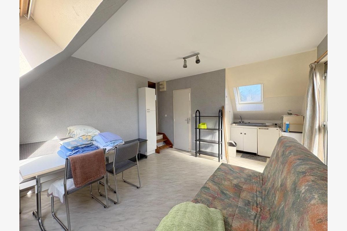 JULLOUVILLE - Maison familiale avec studio indépendant à 150 - 30260000_14.jpg