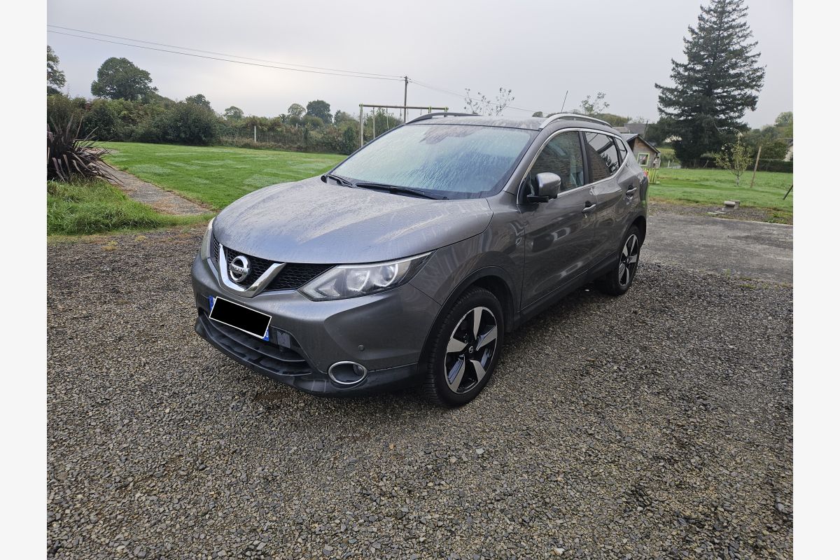 Photo 1 NISSAN QASHQAI DIESEL 2017