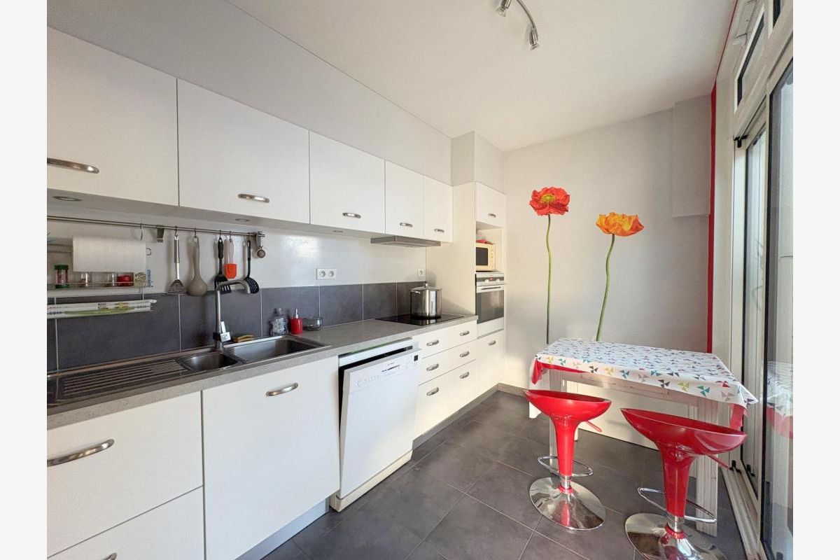 Appartement avec vue mer à 400 m de la plage - 30260078_2.jpg