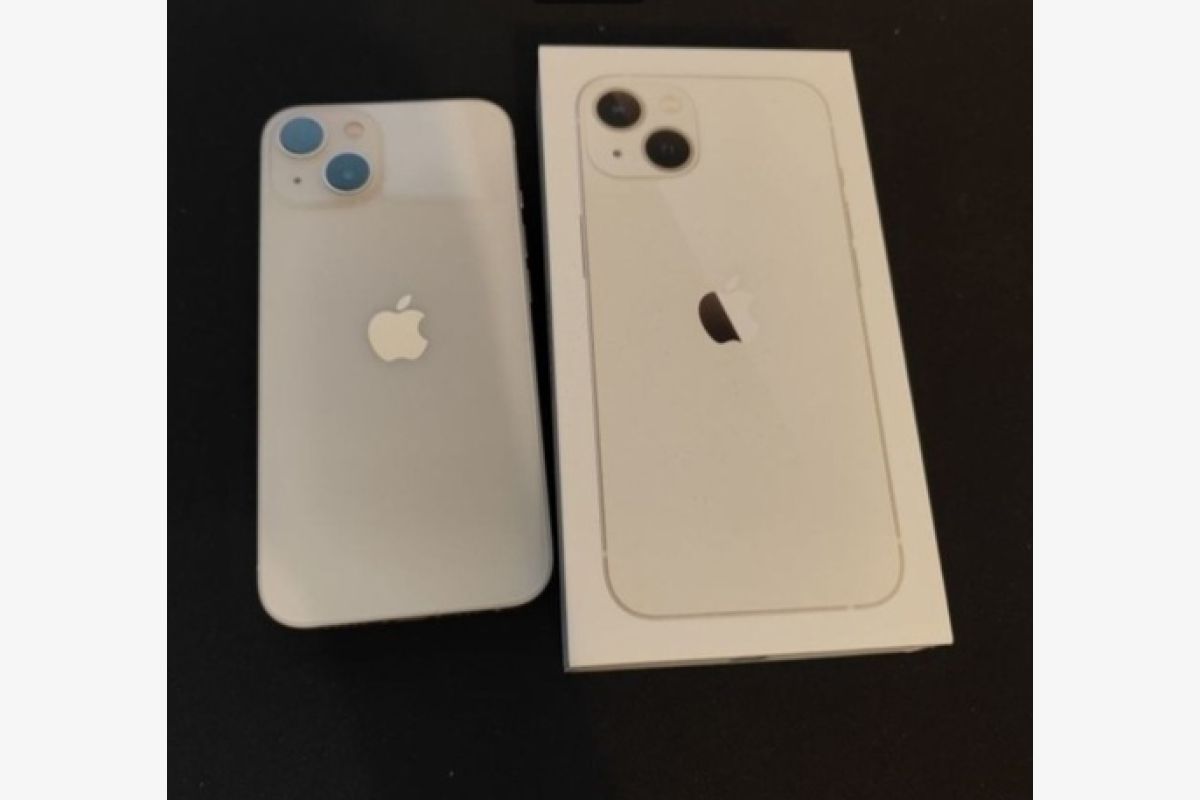iPhone 13 128GO Blanc Cergy  - 30260427_0ff1cb503439d5c00afdacaee27e7641.jpg