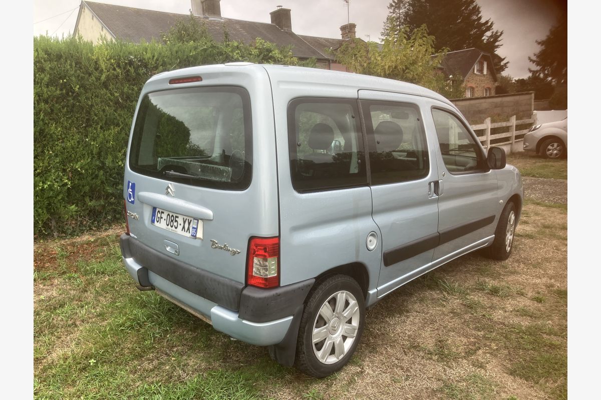 Berlingo TPMR 1.6 HDi - 30260555_77bd2cf49480b6dbcb58eacf25f2a169.jpg