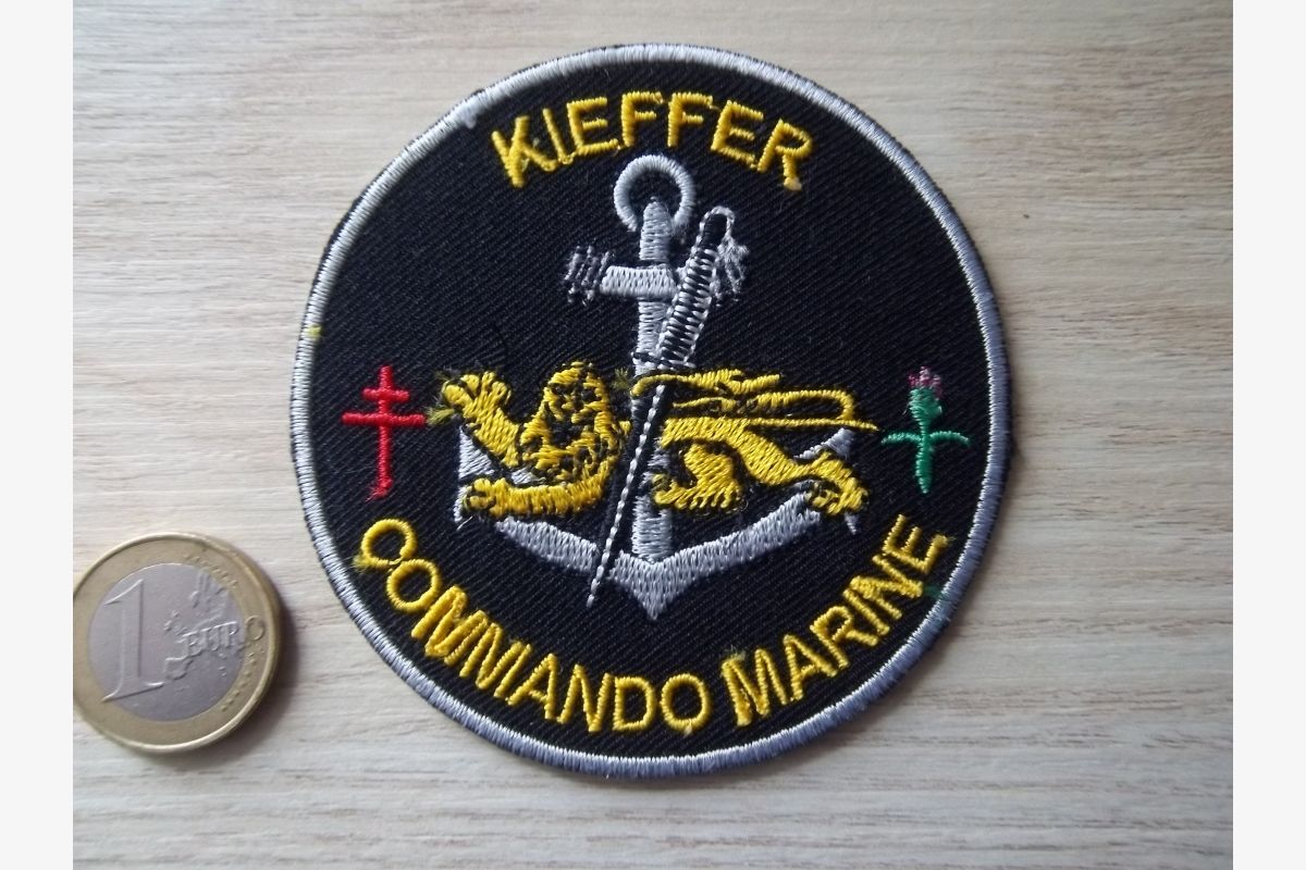 Photo 1 écusson militaire commando marine Kieffer insigne collection
