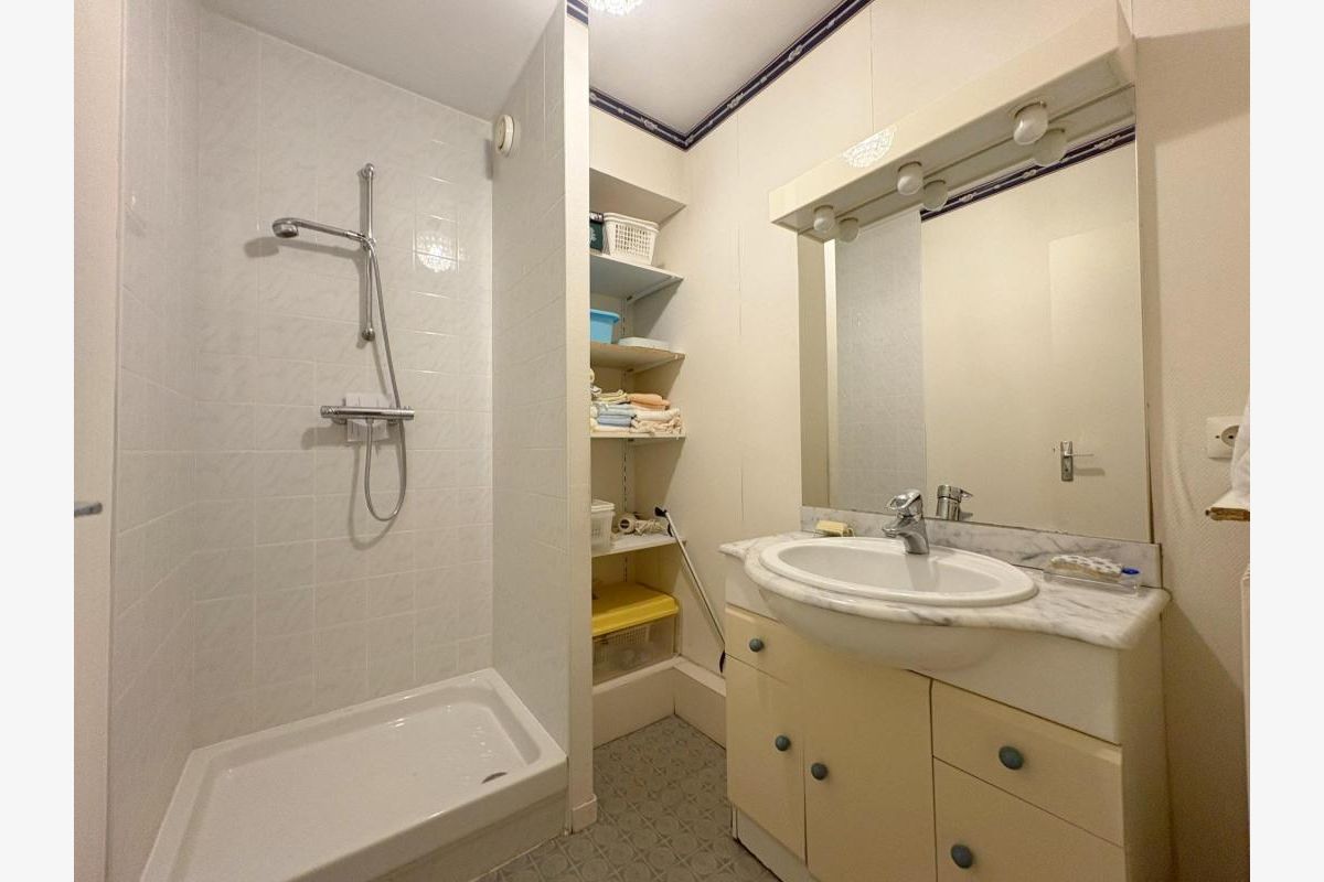 Appartement 2 chambres, garage et cave - 30260739_7.jpg