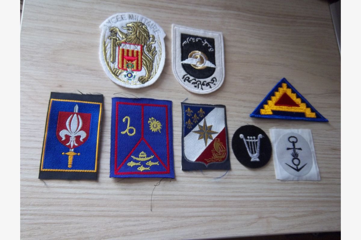 Lot patchs écussons insignes militaire armée vintage - 30260767_c060f6ec11e2ae678aa1754e0722fb34.jpg