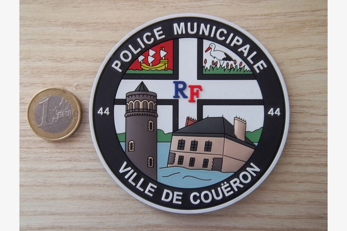 Photo 1  exemplaire unique ! prototype ! écusson patch Couëron insigne Loire-Atlantique