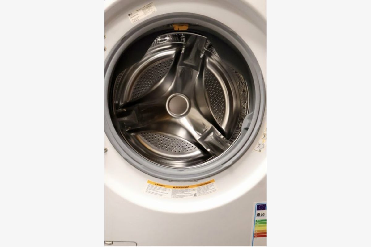 Lave-linge hublot LG  - 302799_bb49c4b50bb0cee4fae9e11dfd62177a.jpg