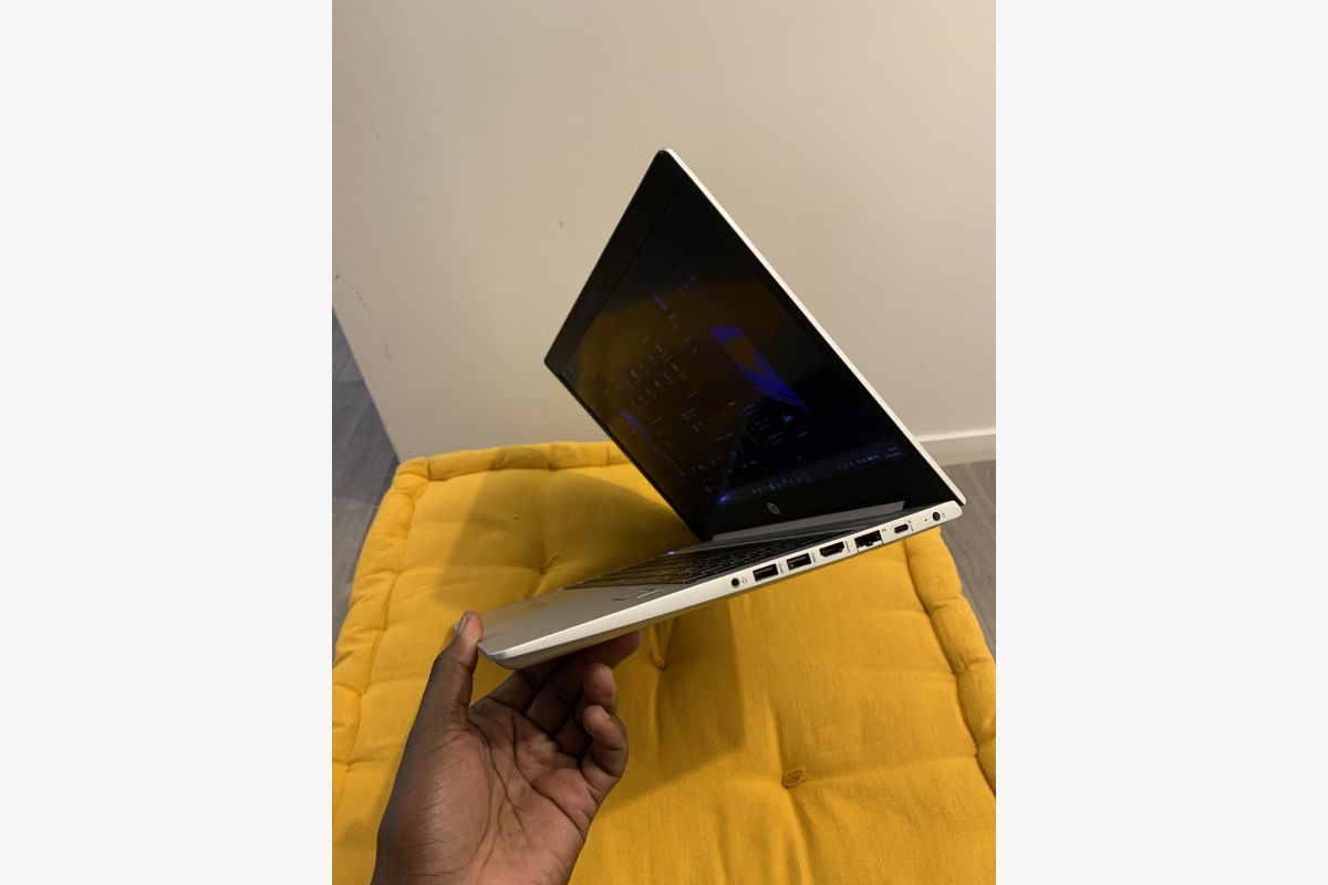 Ordinateur portable à vendre  - 302802_fd36bbc9e387374c50371f1493af44f7.jpg