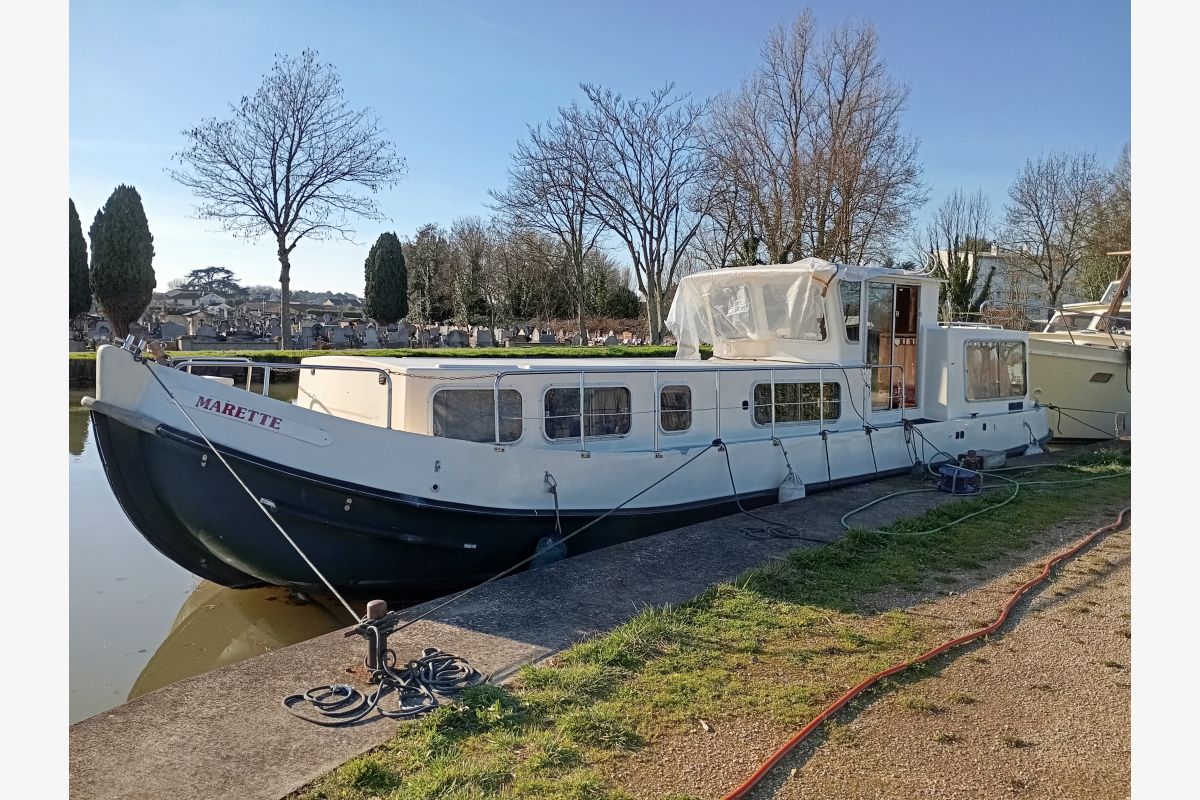 Photo 1 Bateau fluvial vedette fluviale 