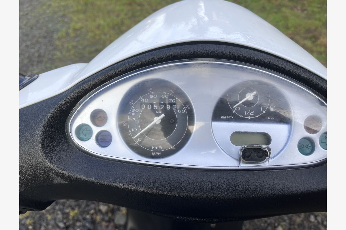 Scooter Piaggio Fly 50 - 302834_ba1e21fcc96bba3e2966296766fa06c9.jpg