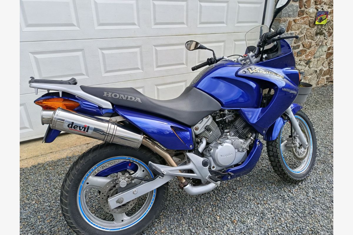 Photo 1 Moto Varadero 125