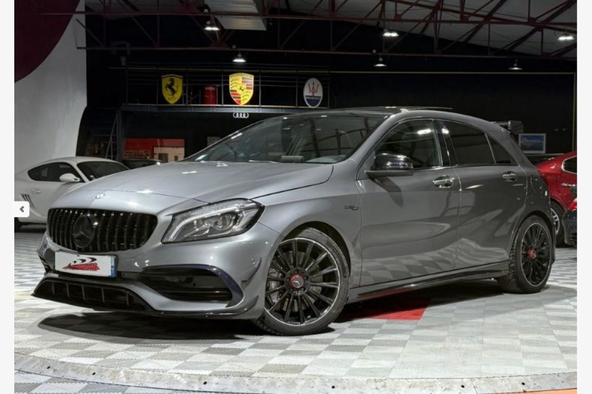 Photo 1 Classe A 45 AMG