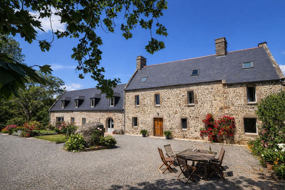 Photo 1 Cabinet Faudais, Gouville-sur-MerTél. 02.33.47.90.00