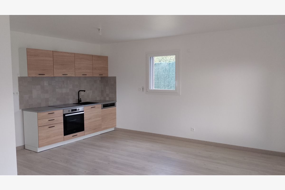 Maison centre Marigny Le Lozon - 303172_e7c241b3aca26b0c43c2f68d3aaaa026.jpg