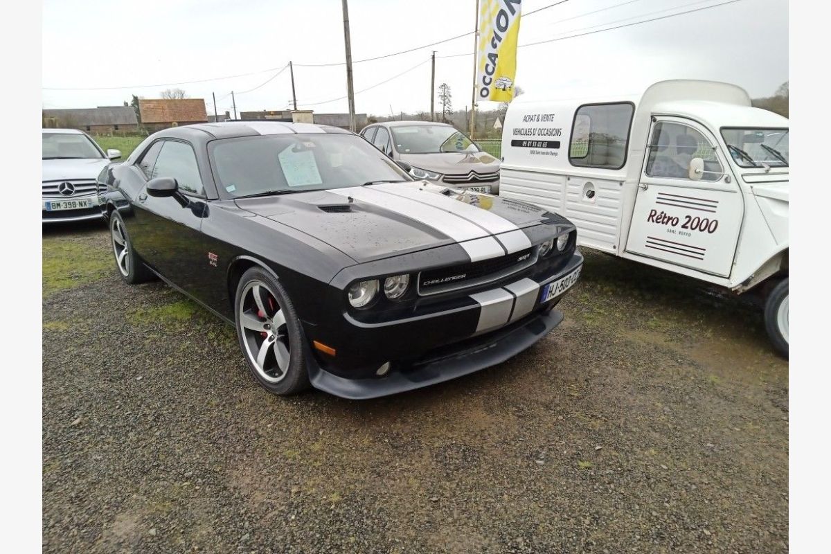 Photo 1 Dodge Chalenger 6.4 SRT8