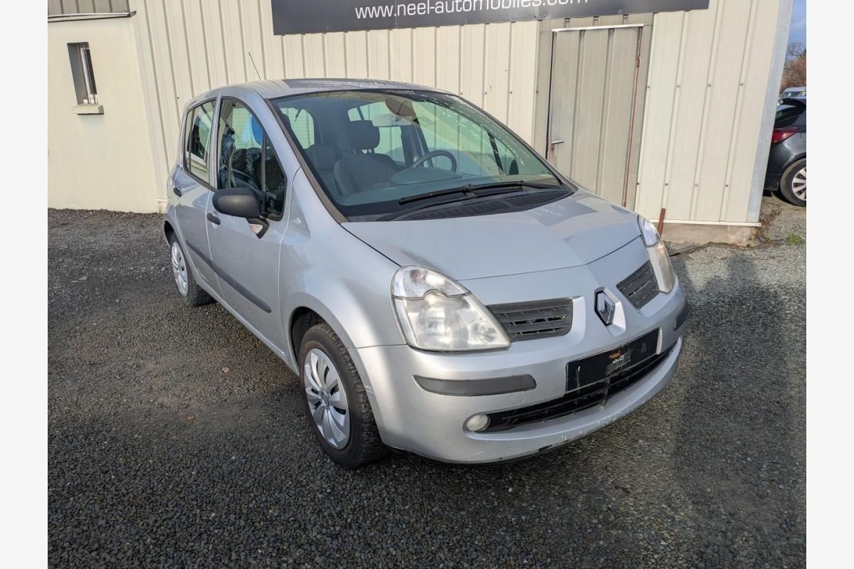 Photo 1 Modus 1.5 dCi