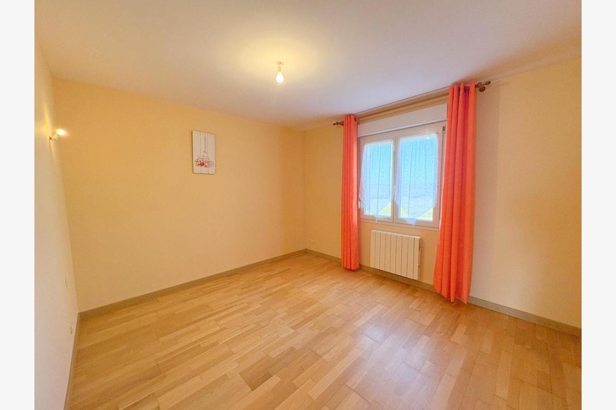 À vendre, maison située sur la commune de Lengronne - 303417_4.jpg