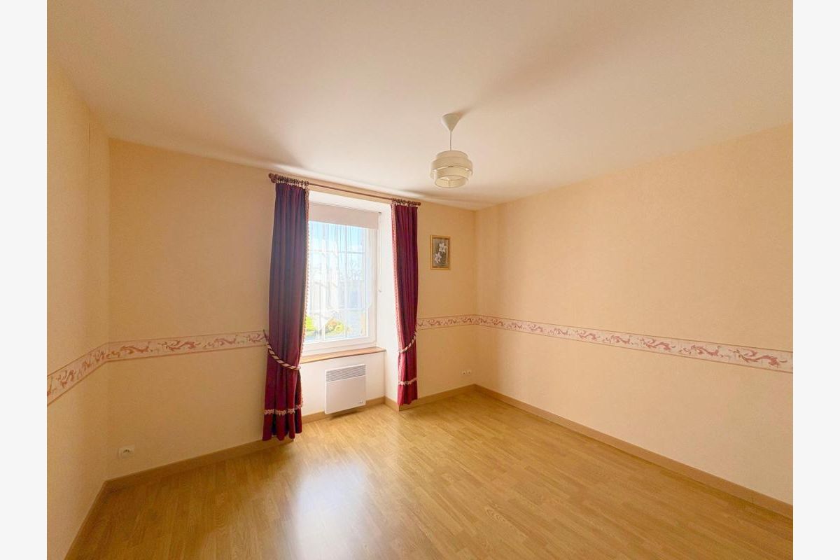 À vendre, maison située sur la commune de Lengronne - 303417_7.jpg