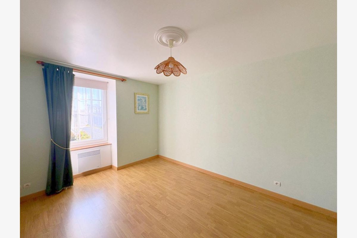 À vendre, maison située sur la commune de Lengronne - 303417_8.jpg