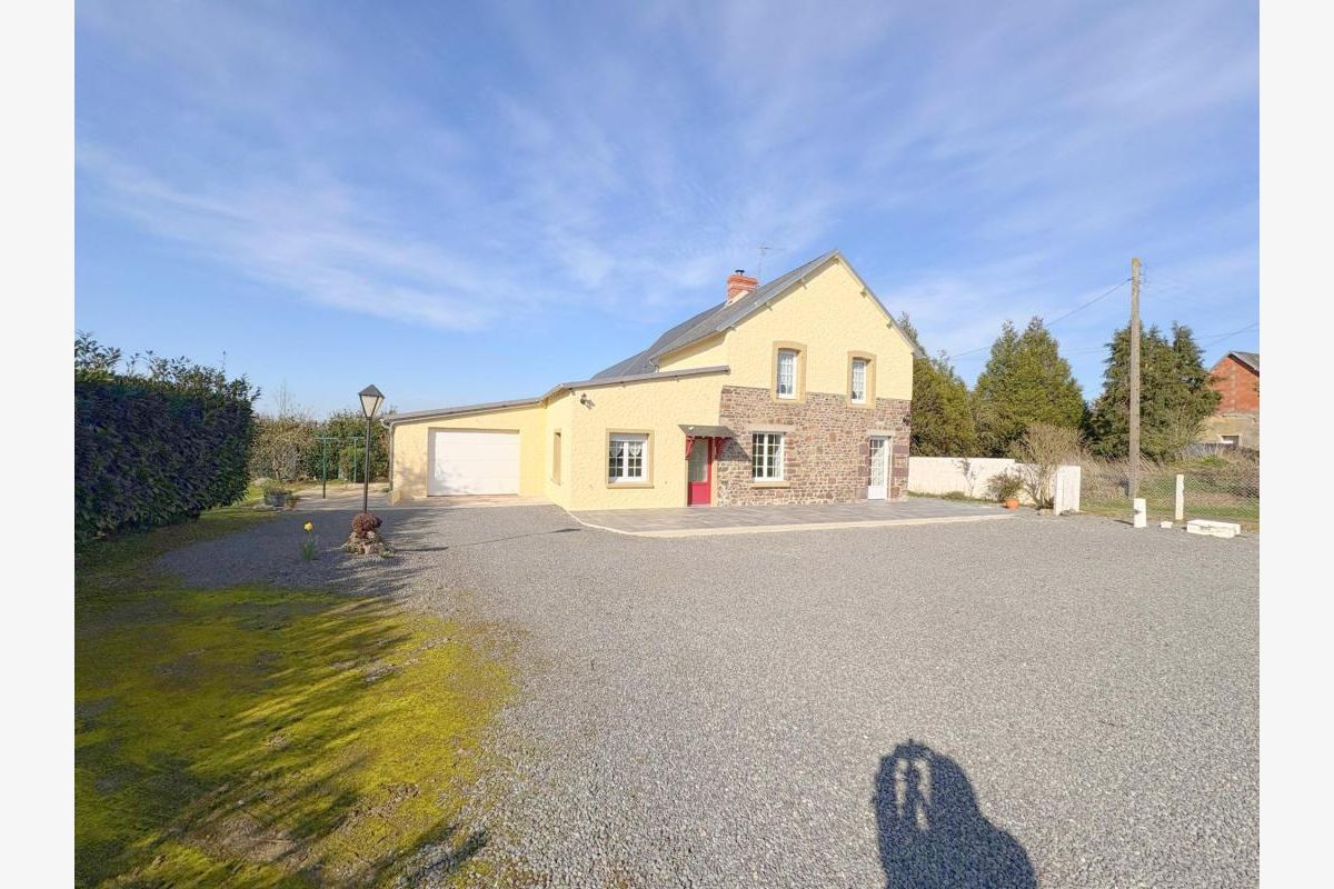 À vendre, maison située sur la commune de Lengronne - 303417_9.jpg