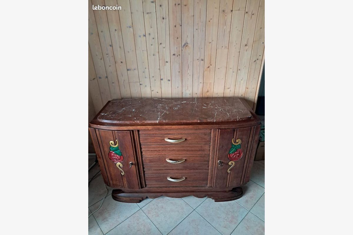 Photo 1 Meuble buffet en bois 