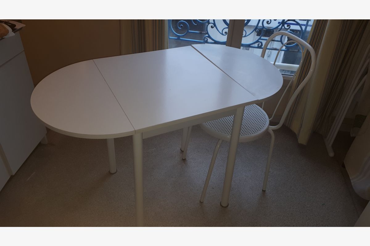 Table de cuisine blanche avec 2 battants + 1 chaise - 41189_1.jpg