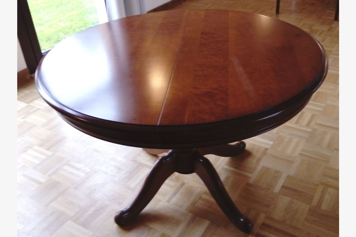 Vends table ronde merisier diamètre 1m15 Bon état.  - 61021_2.jpg
