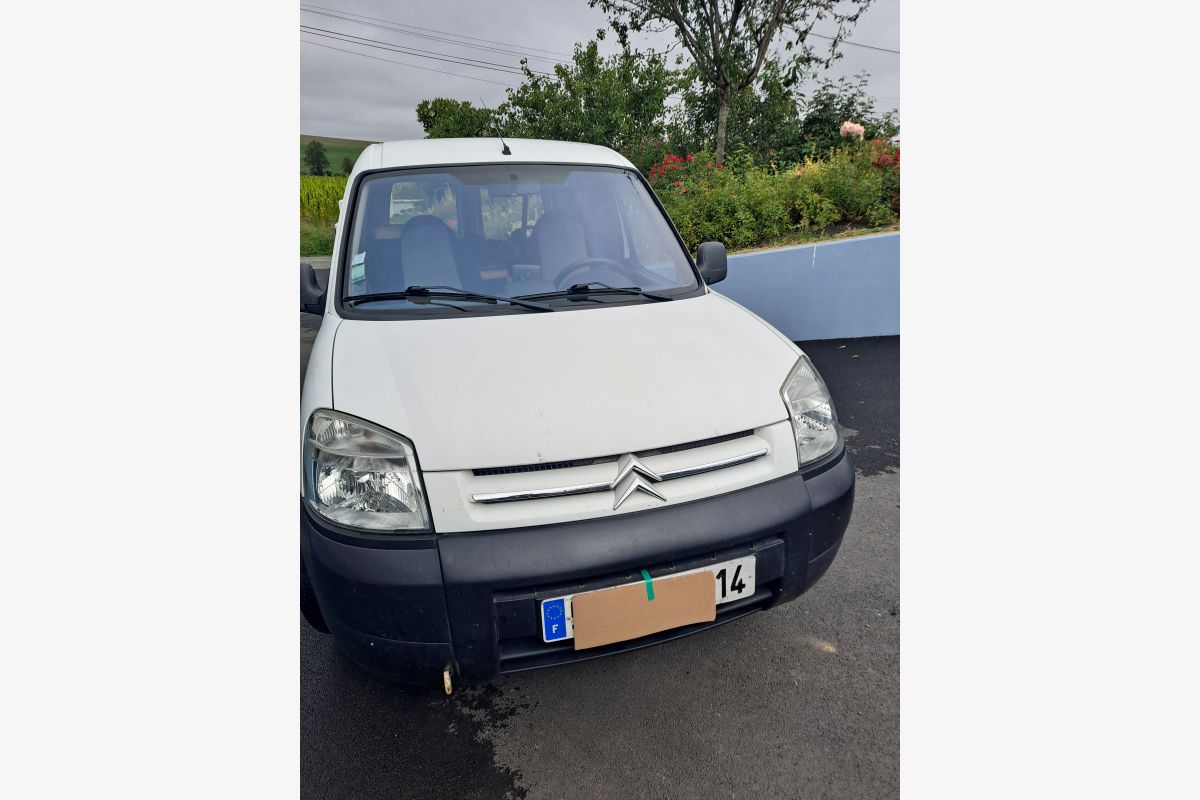 Particulier vend Berlingo année 2007 189.000 km, très bon état - 75939_0.jpg