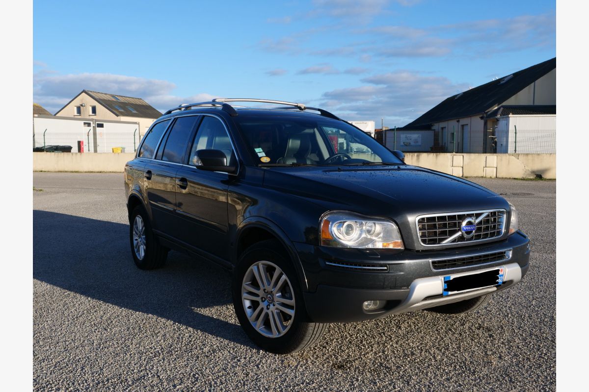 Volvo XC90 D5 185 cv Summum Geartronic 7 places - 90658_0.jpg