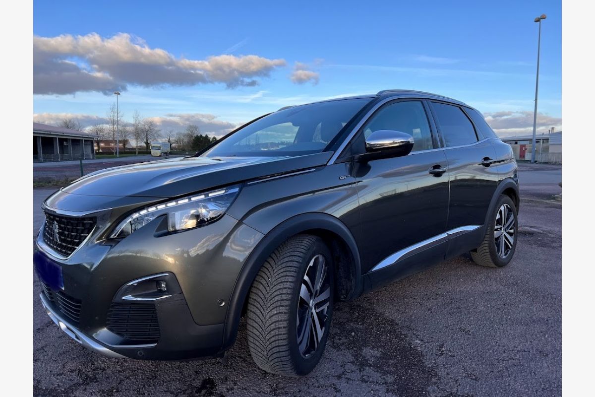 Peugeot 3008 GT 180 cv 2.0 Blue HDI - 94689_0.jpg