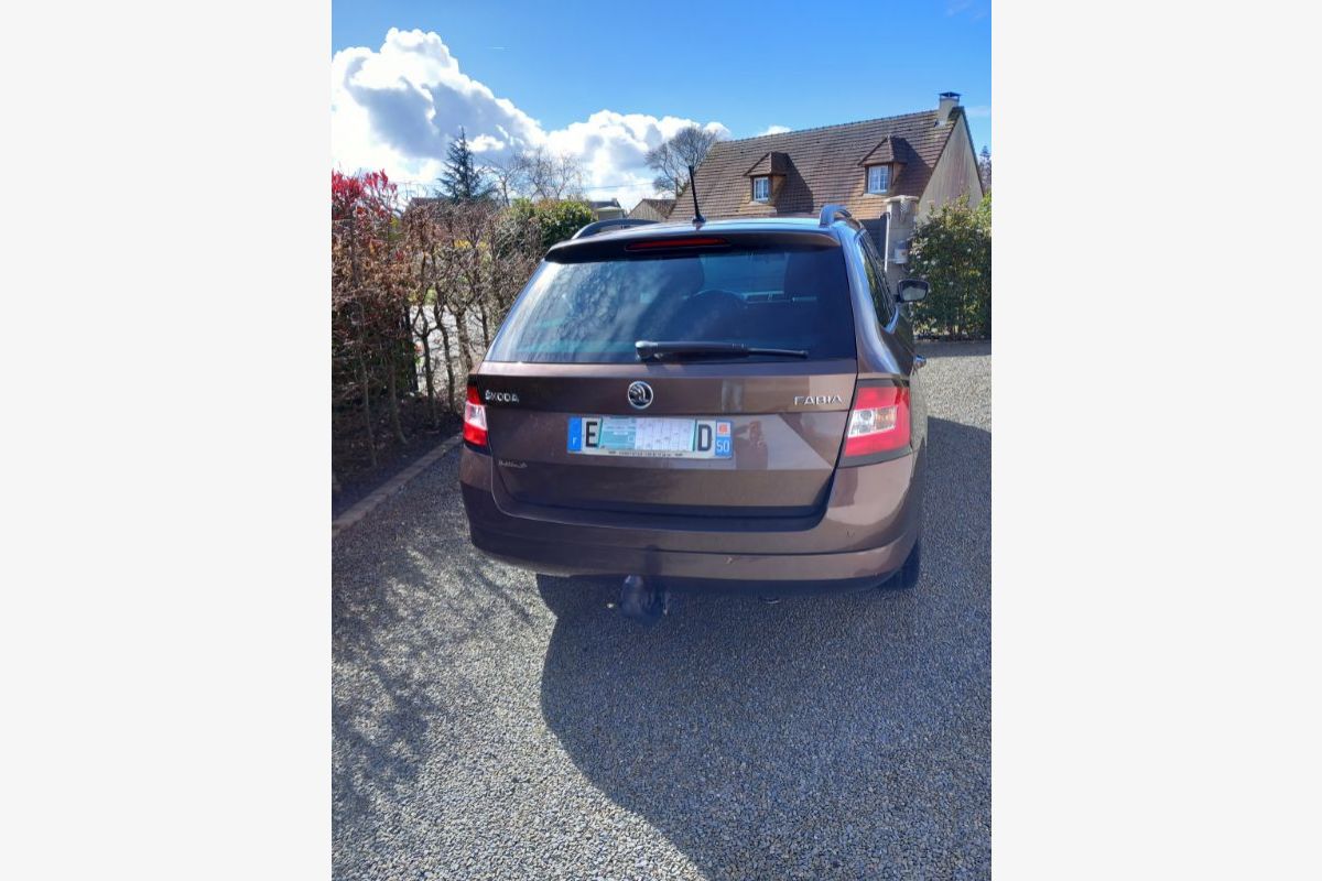 Skoda Fabia combi break 1.0 TSI 95 CV - 98452_1.jpg